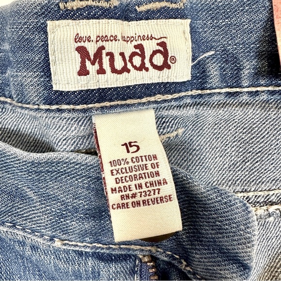 MUDD Women's Blue Distressed Low Rise Cropped Jeans, Size 15 - Picture 12 of 15